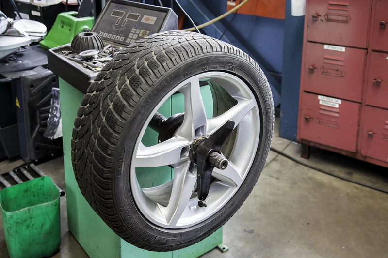 Maintenance des pneus : ne les traitez pas comme des pneus de voiture